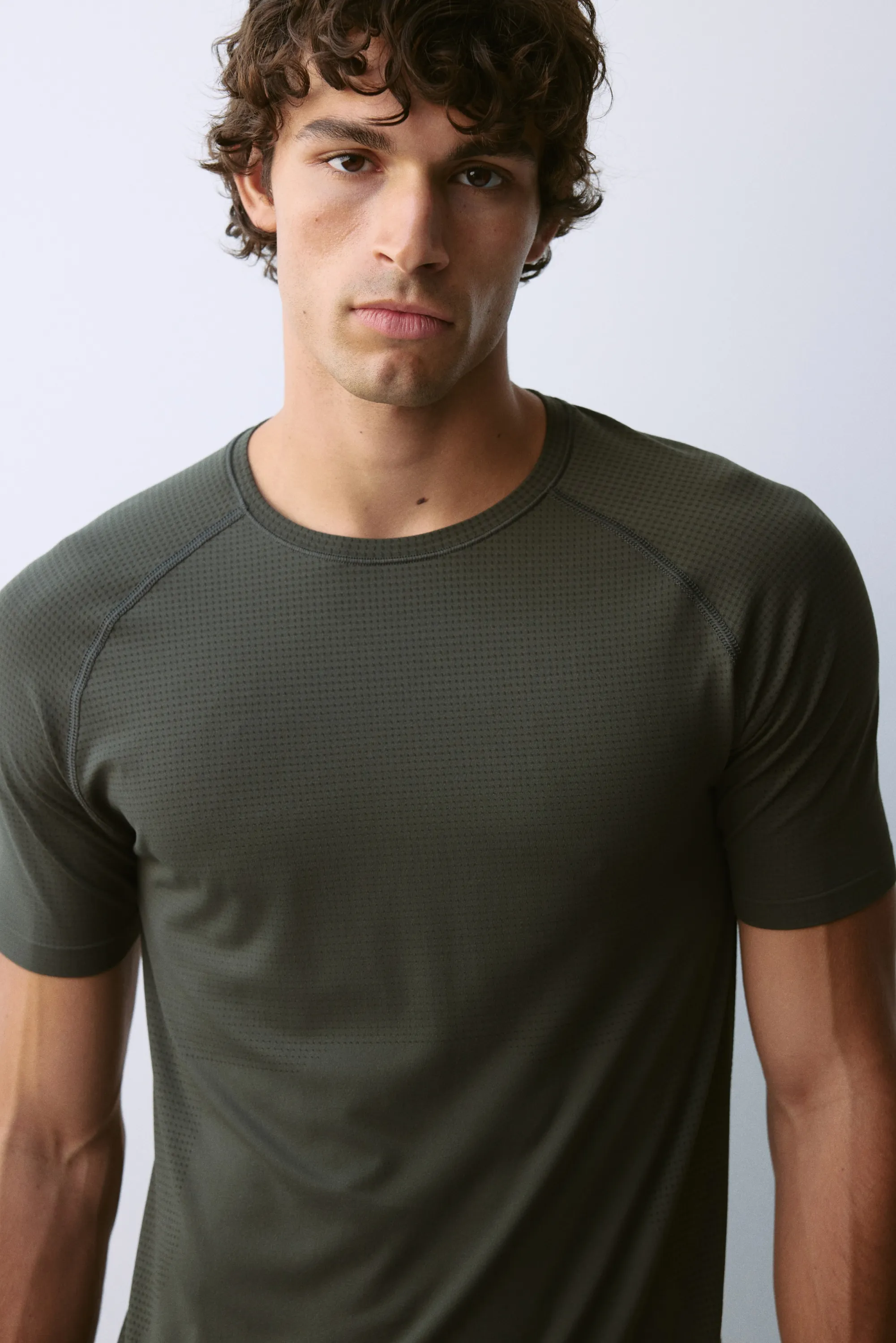 T-shirt de sport Muscle Fit DryMove™ - Olive foncé