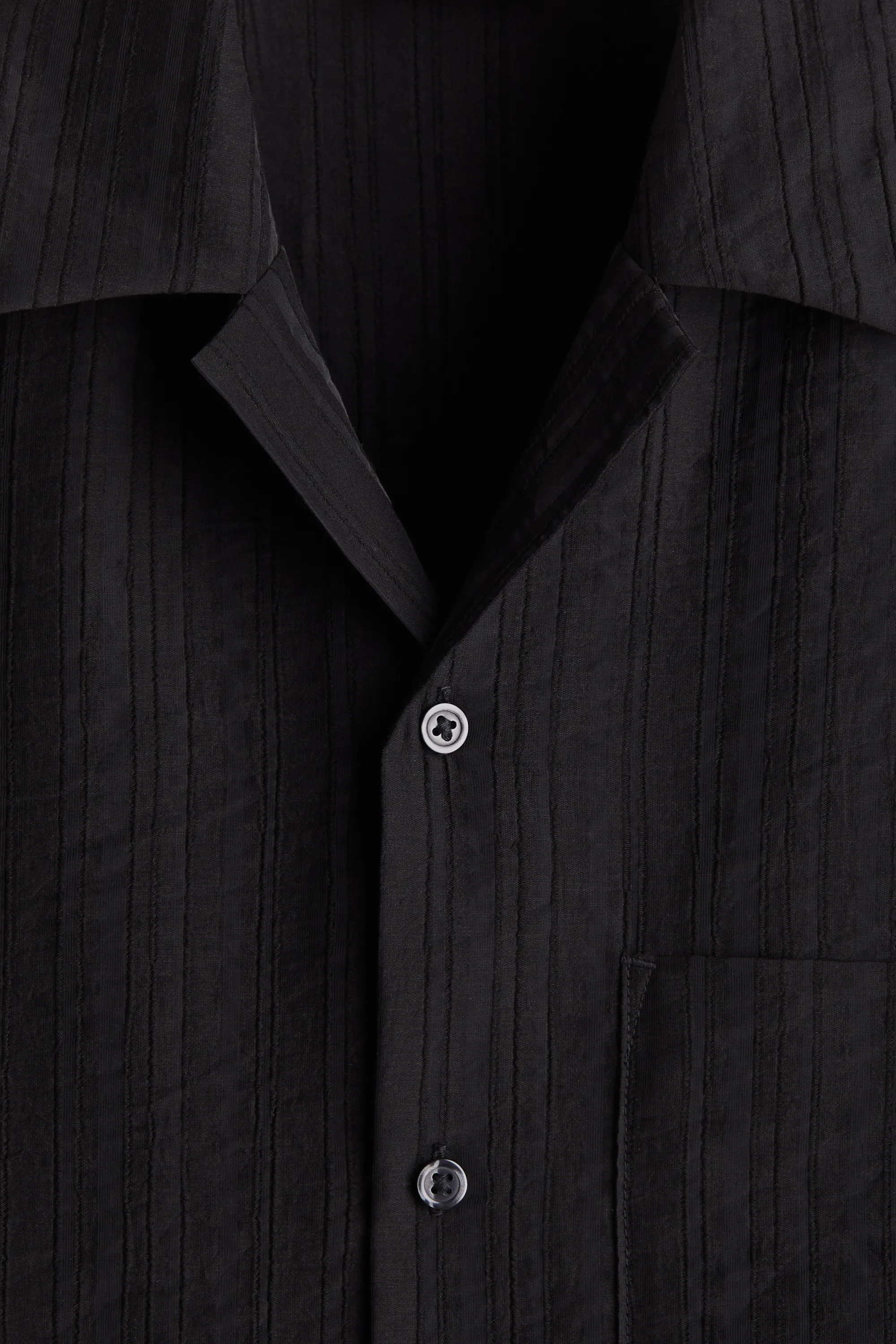 Chemise texturée Regular Fit avec col cubain - Noir