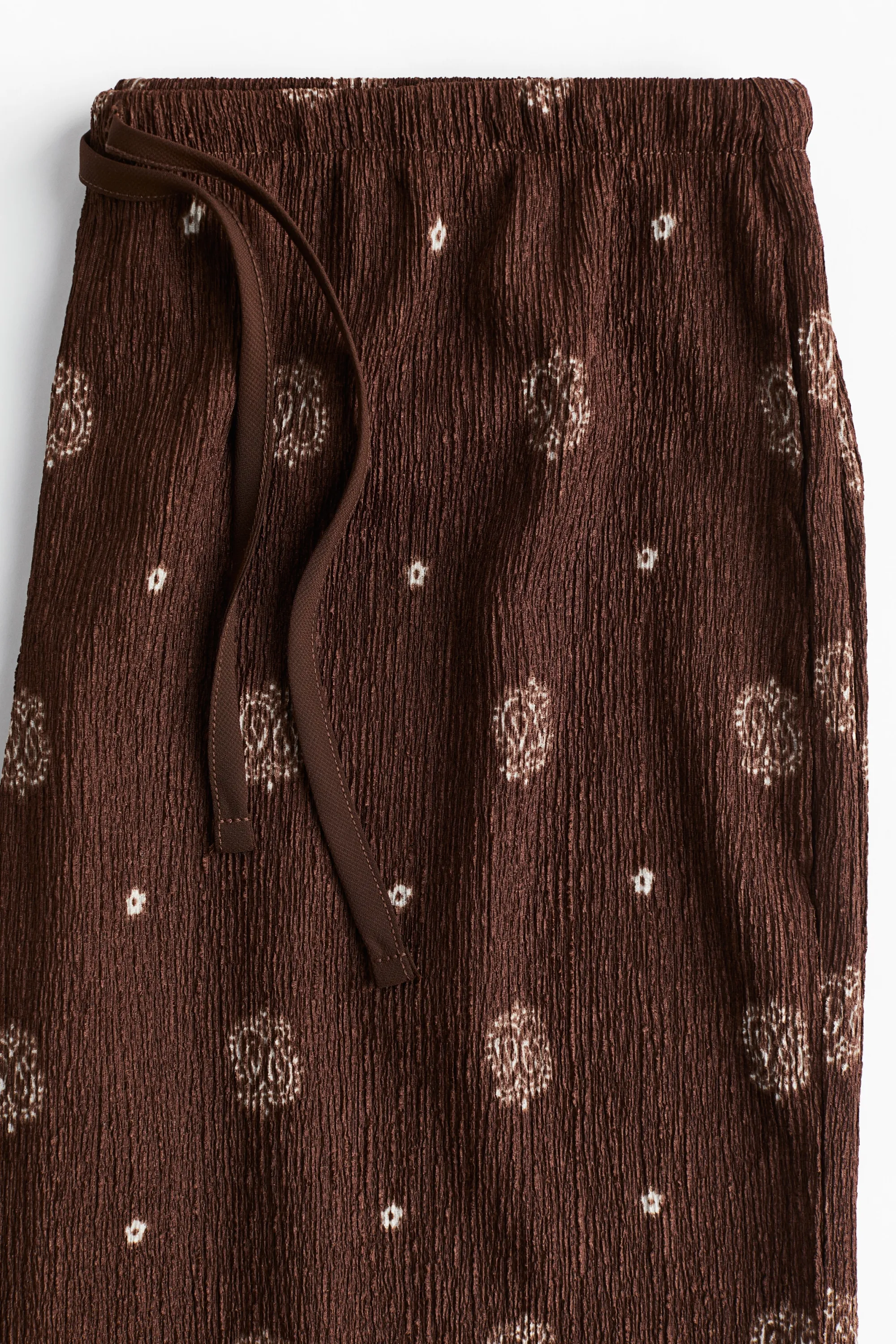 Pantalon froissé avec cordon de serrage - Marron foncé/motif