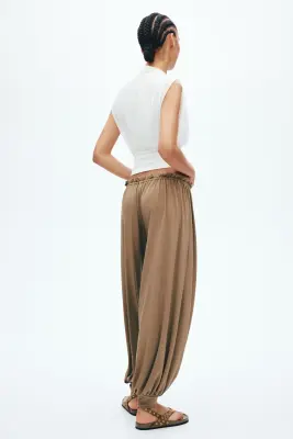 Pantalon en jersey avec jambes ballon - Vert olive — photo 3