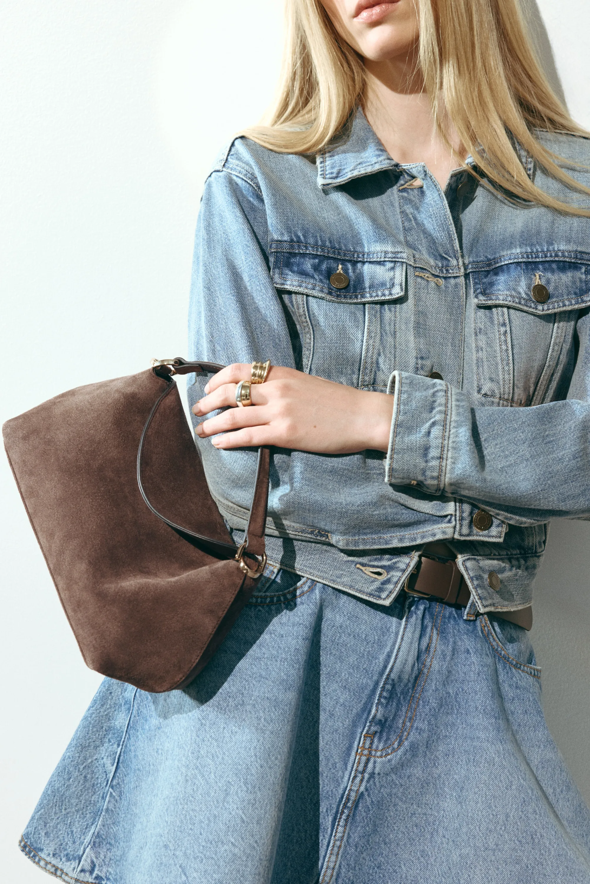Sac crossbody en cuir velours - Marron foncé