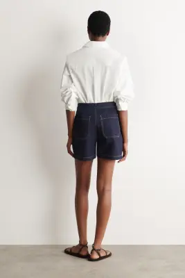 SHORT EN DENIM À DÉTAILS POCHES - BLEU ENCRE — photo 3