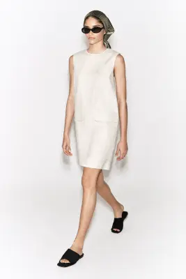ROBE COURTE DROITE EN LIN - NON TEINT / BEIGE — photo 5