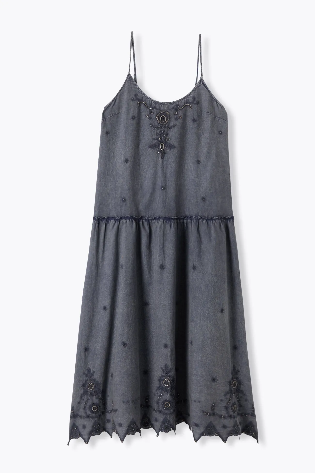 Robe à bretelles perlée