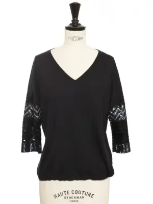Pull col V en soie et cachemire bleu marine brodé de perles Prix boutique 2300€ Taille 36 — photo 1