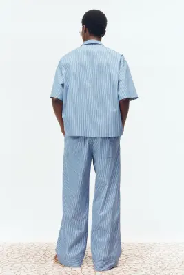 Chemise Relaxed Fit en coton pima avec col cubain - Bleu/rayé — photo 4