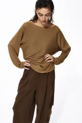 Pull à encolure bateau - Beige foncé — photo 1