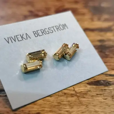 Två Flingor, two 7*3 mm crystals — photo 5