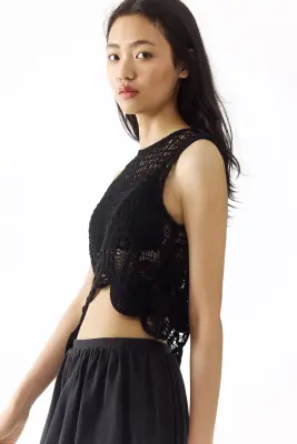 Top asymétrique façon crochet - Noir — photo 2