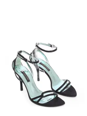 Sandales à talon en satin noir et bride cheville Prix boutique 610€ Taille 36,5 — photo 3