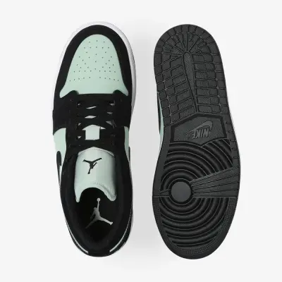 AIR JORDAN 1 LOW — photo 3