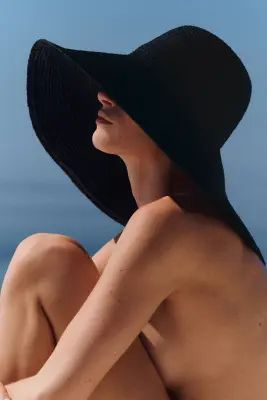 CHAPEAU EN RAPHIA À LARGES BORDS - NOIR — photo 2