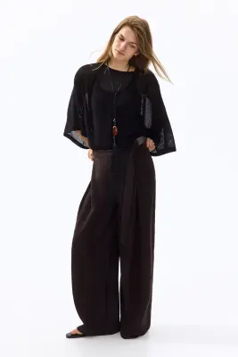 Pantalon en twill avec détail à nouer - Marron foncé — photo 1