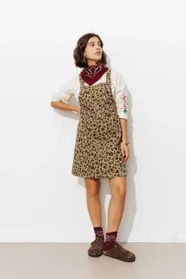 Robe-salopette léopard Femme — photo 4