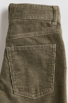 Pantalon Relaxed Fit en velours côtelé - Vert kaki foncé — photo 4