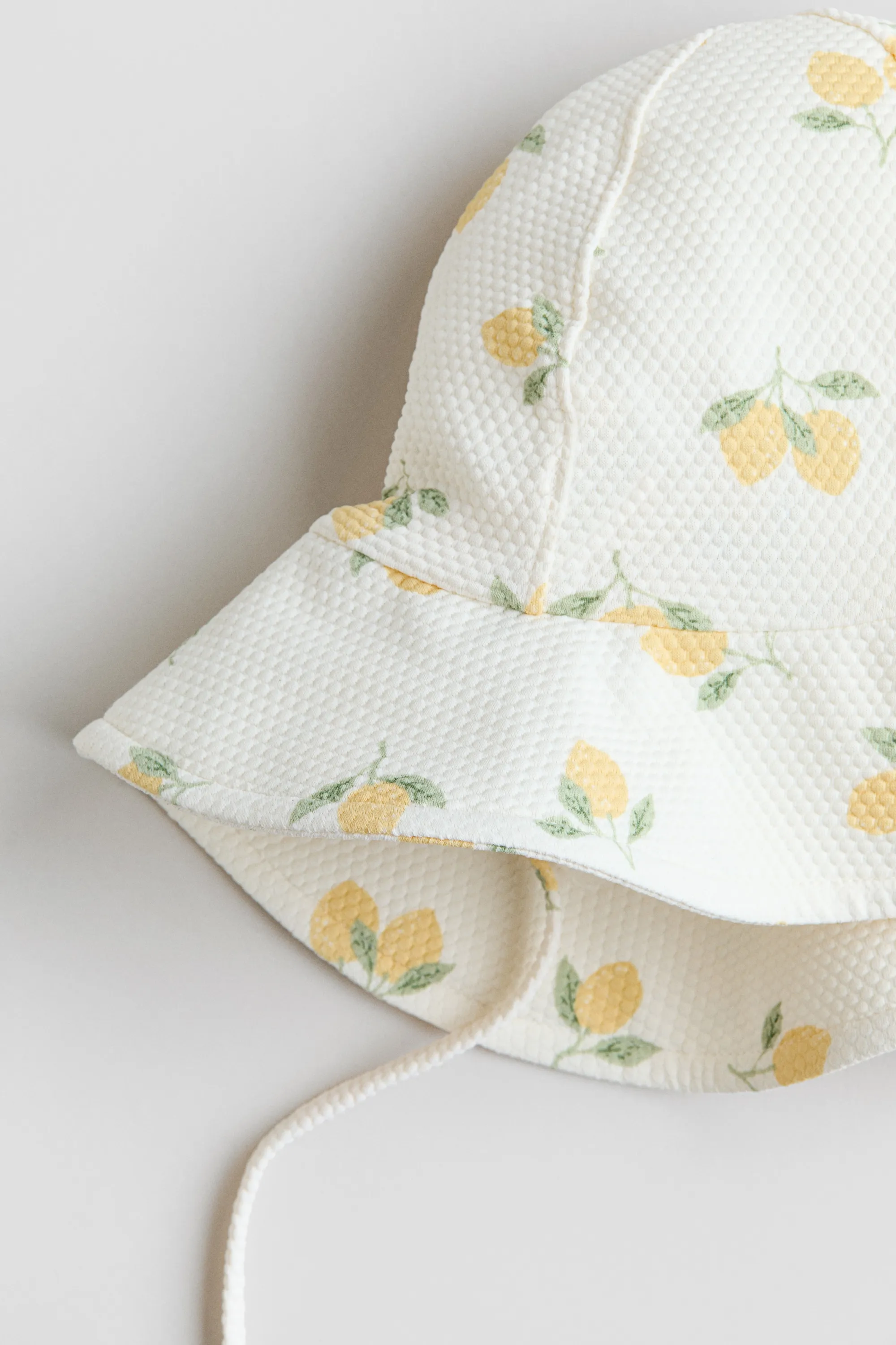 Chapeau de soleil UPF 50 - Blanc/citrons