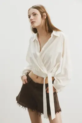 Short frangé en denim - Marron — photo 1