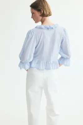 Blouse avec dentelle - Bleu clair — photo 2