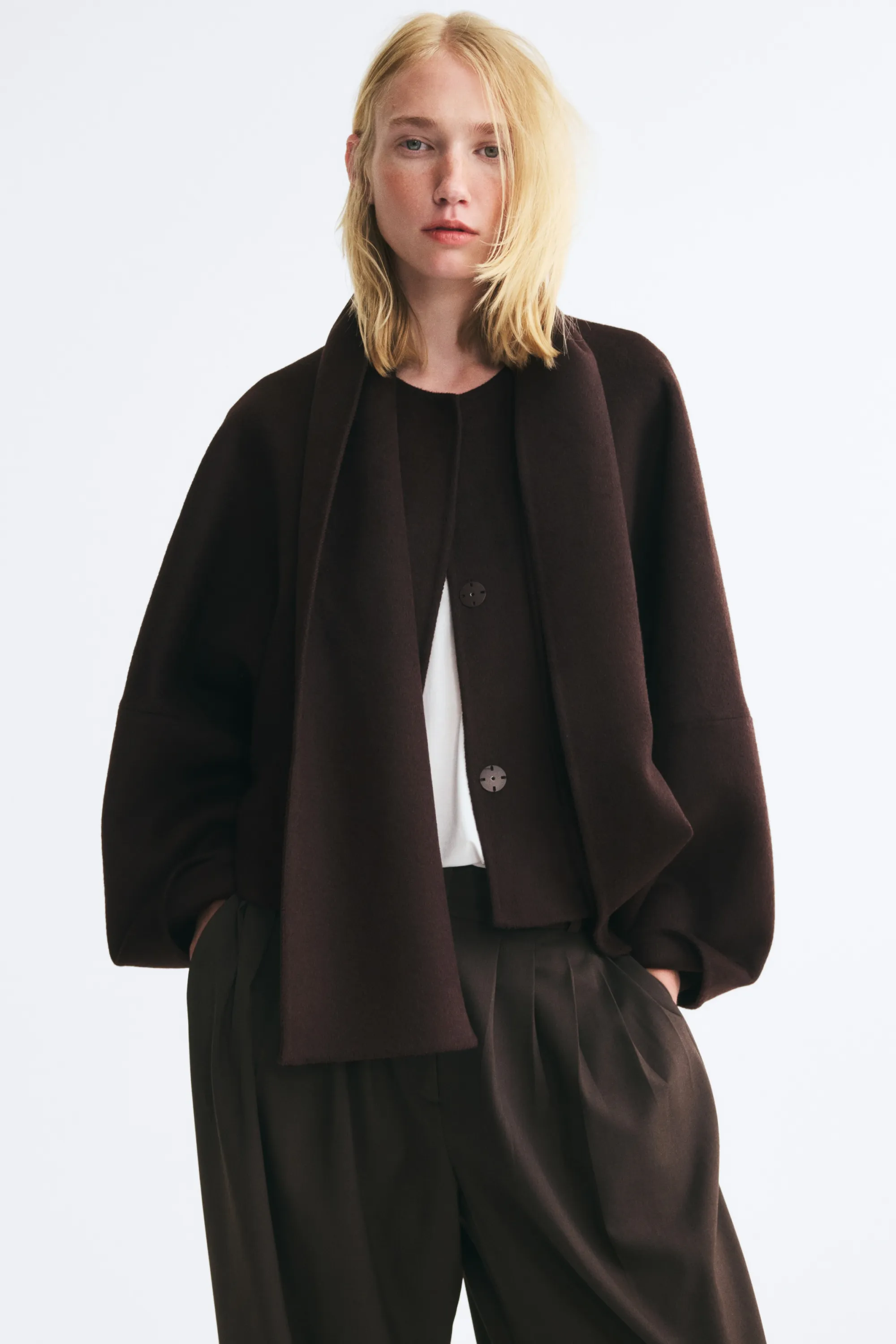 Veste en laine mélangée avec col écharpe - Marron foncé