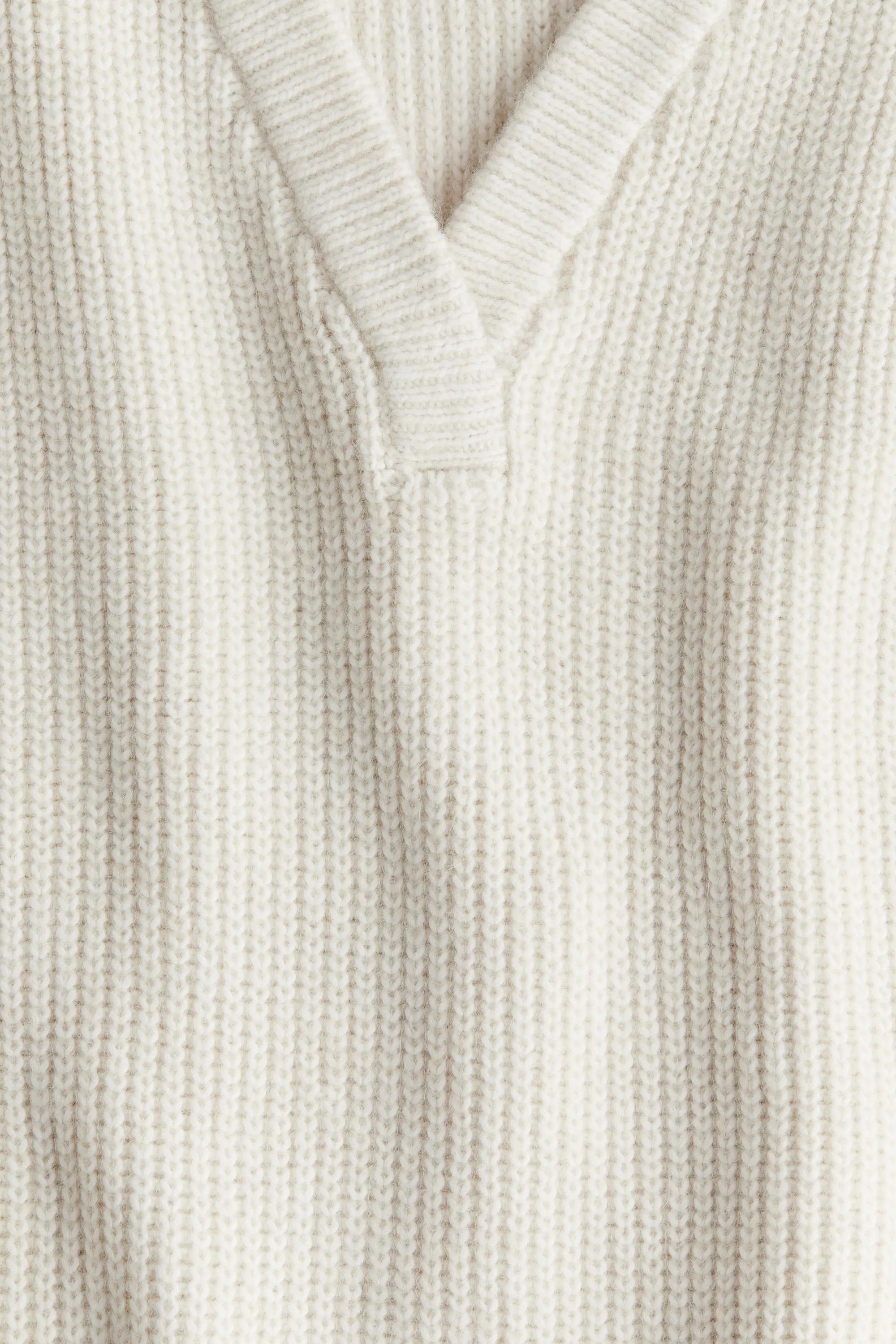 Robe en maille côtelée - Crème