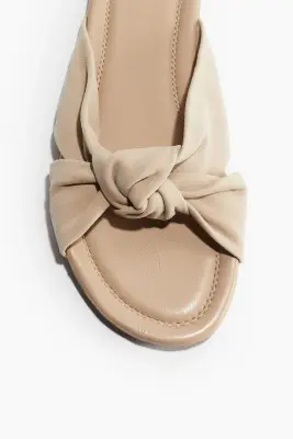 Sandales en cuir avec détail noué - Beige — photo 3