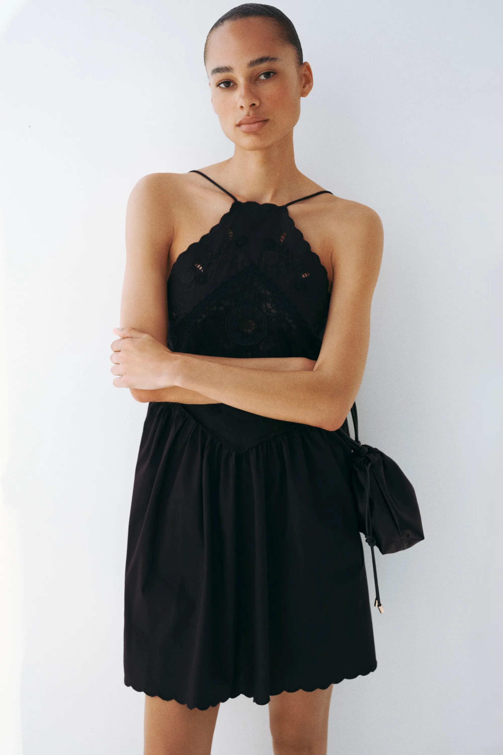 Robe évasée avec broderie anglaise - Noir