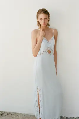 Robe à bretelles fines avec dentelle - Bleu clair — photo 2