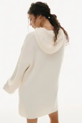 Robe à capuche en laine mélangée - Crème — photo 3