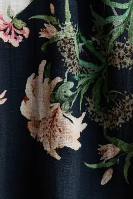 Robe découpée avec détail noué - Bleu marine/fleuri — photo 5