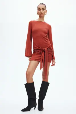 Robe avec détail à nouer - Rouge — photo 1