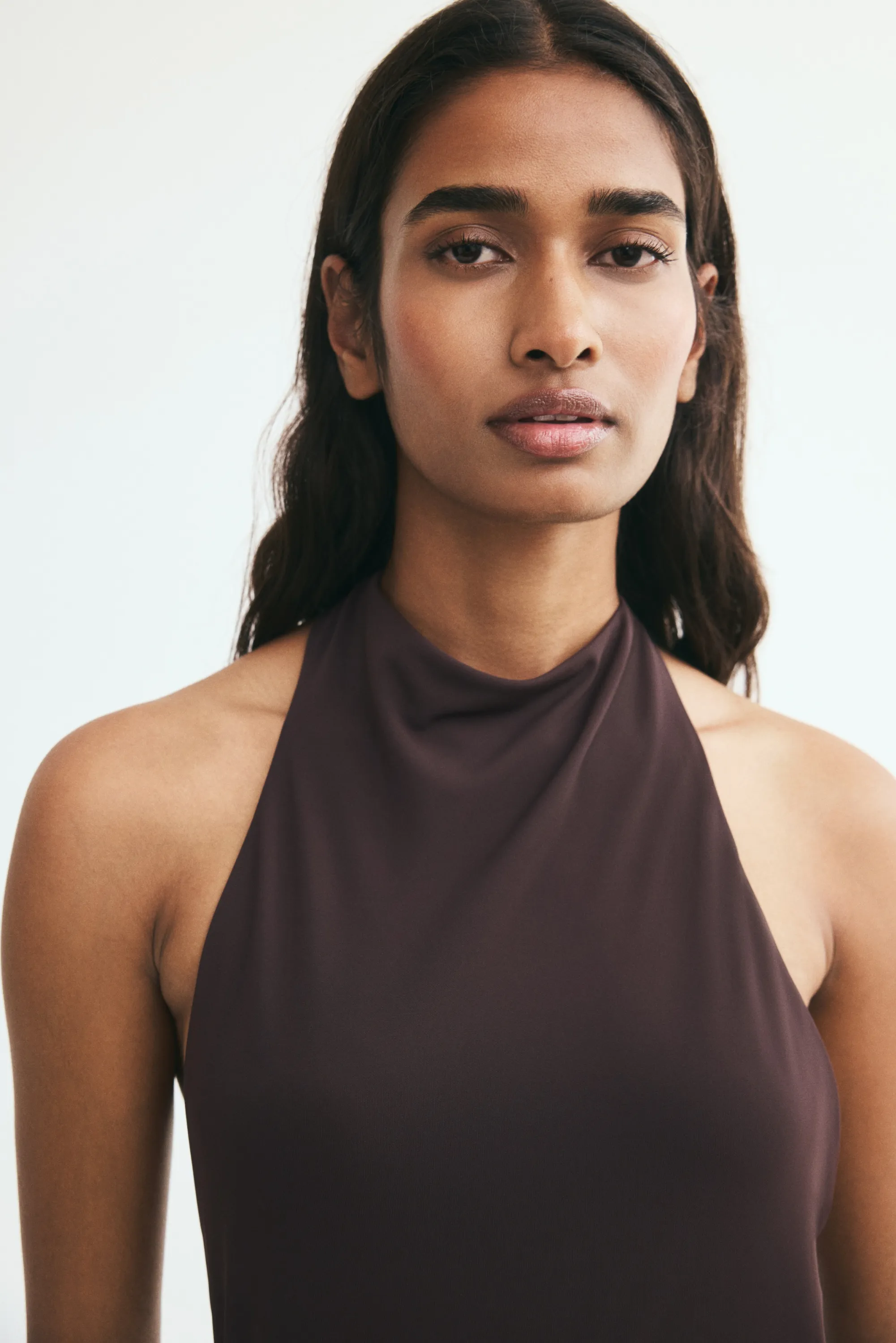 Robe dos nu à effet drapé - Marron foncé