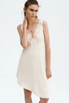 Robe avec dentelle - Crème — photo 2