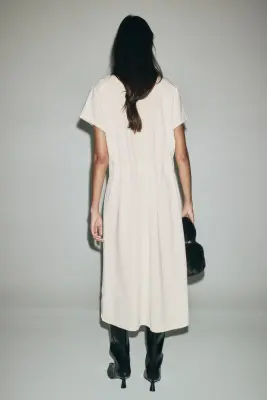 Robe cintrée en jersey - Crème — photo 4