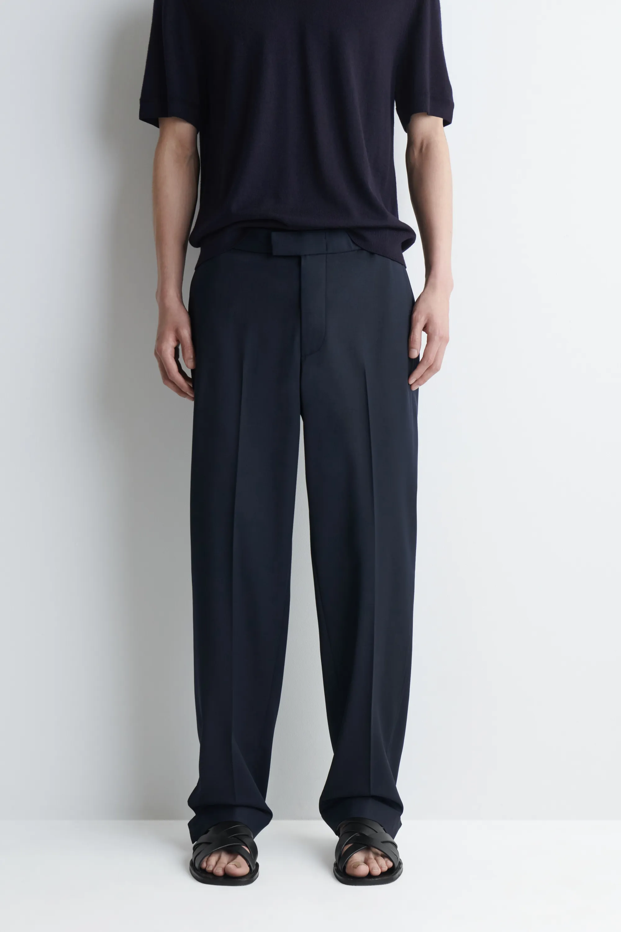 PANTALON DROIT REGULAR RÉSISTANT AUX PLIS - BLEU MARINE