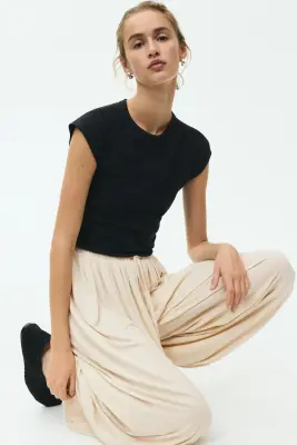 Pantalon à cordon avec jambes ballon - Beige clair — photo 2