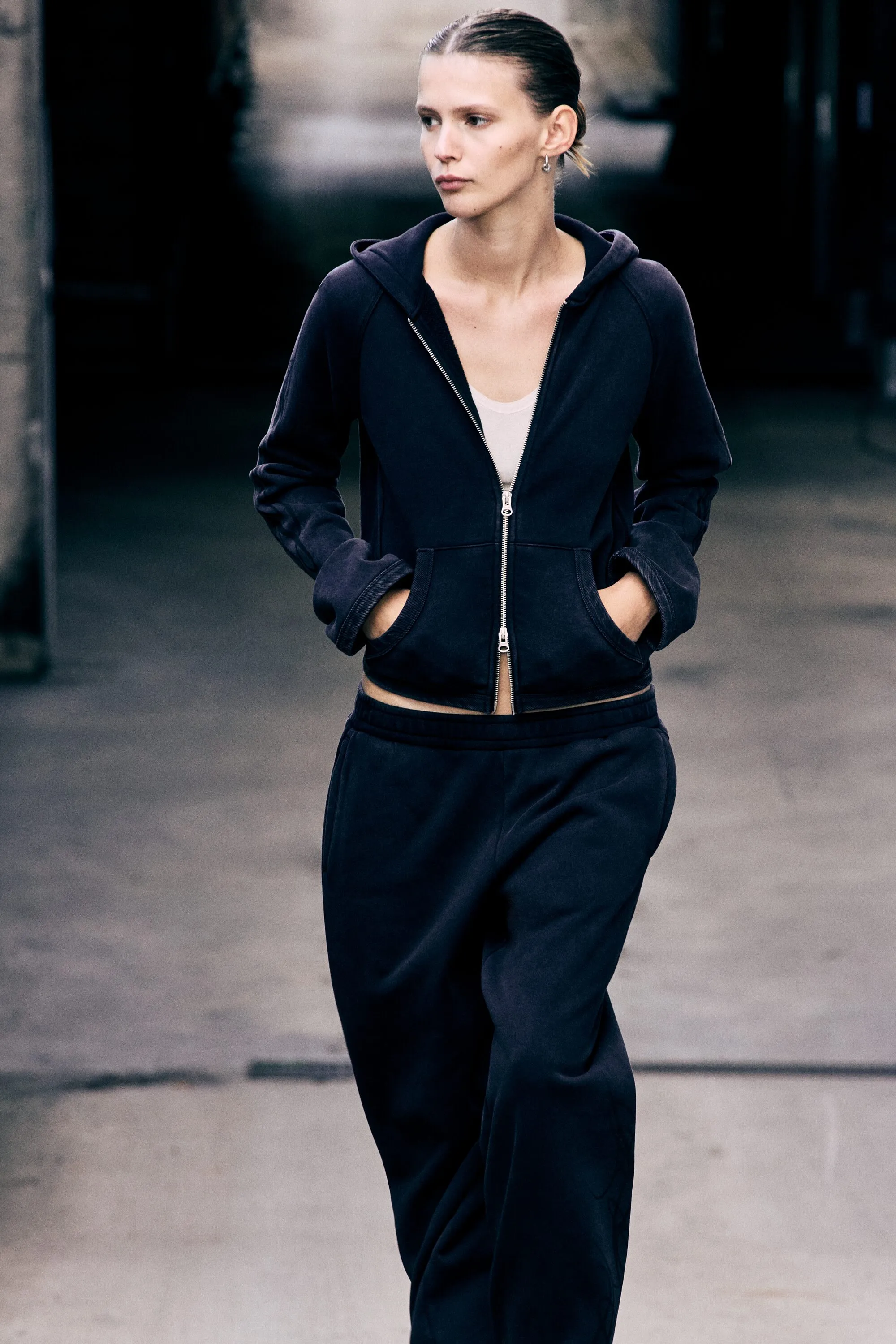 Sweat à capuche ajusté - Noir
