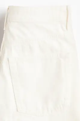Short Bermuda en denim avec ceinture - Crème — photo 4