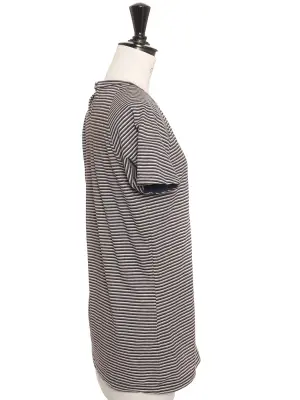 T-shirt manches courtes en coton à rayures bleu, beige blanc noir Prix boutique 900€ Taille 38 — photo 4