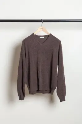 Kaptain Sunshine – KS26FKN09 Lambswool V-neck Pullover – BROWN — photo 3