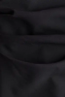 Robe épaules nues à effet croisé - Noir — photo 3