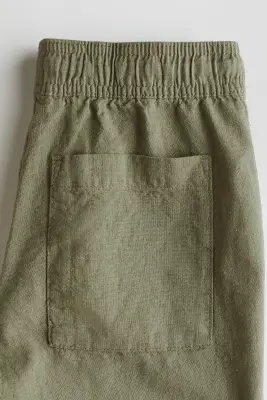 Short en lin mélangé - Vert kaki foncé — photo 2