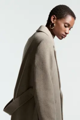 Manteau en laine mélangée avec ceinture à nouer - Beige clair chiné — photo 3