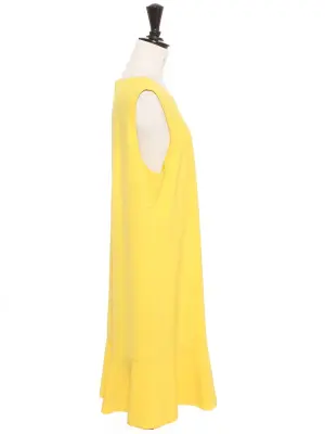 Robe fluide sans manche en crêpe jaune vif Prix boutique $745 Taille 40 — photo 3