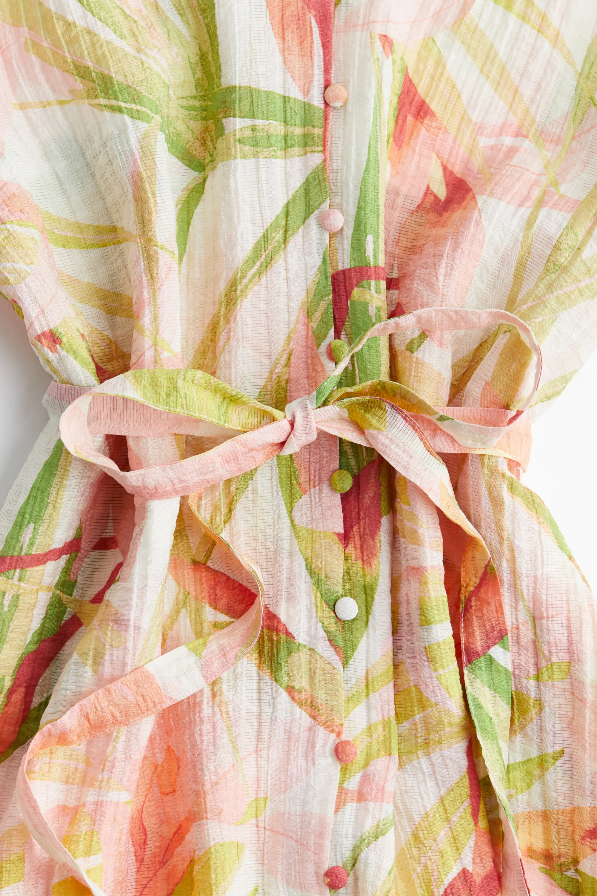 Robe en crêpe avec ceinture à nouer - Blanc/fleuri