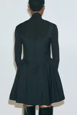 Robe froncée à encolure carrée - Noir — photo 3