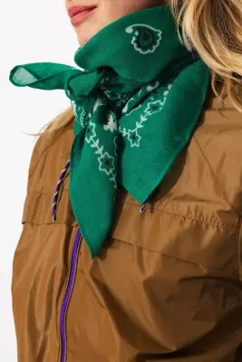 Foulard carré en laine Femme