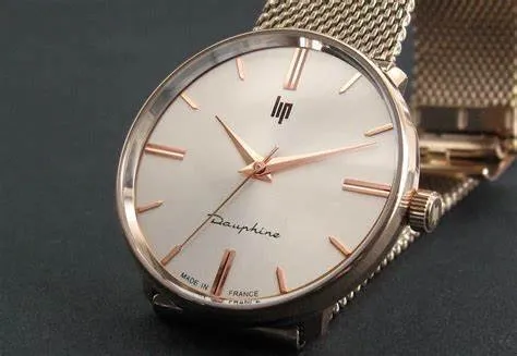 Montre a quartz dauphine