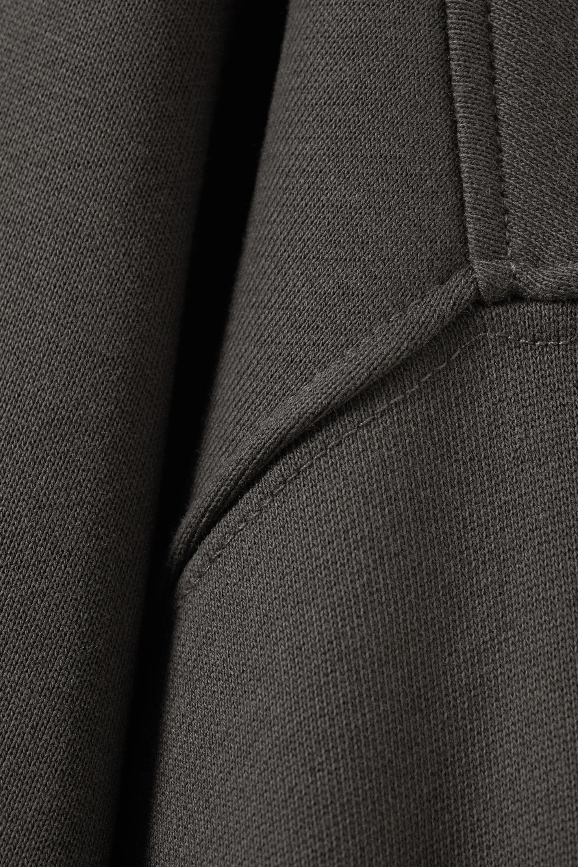 Pull zippé à col cheminée en tissu épais - Gris foncé