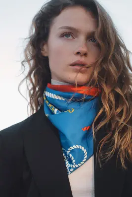 Blazer à fermeture croisée - Bleu marine — photo 2