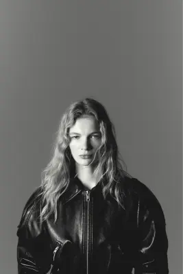 Veste en tissu enduit avec ceinture à nouer - Noir — photo 3